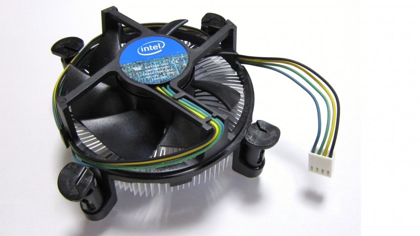 Intel تخطط لإعادة تصميم مشتتاتها الهوائية مع سلسلة معالجات Alder Lake