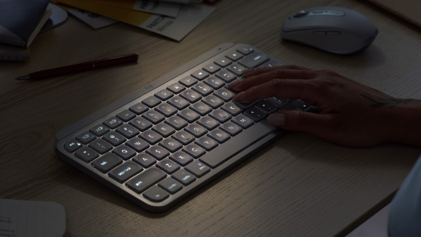 شركة Logitech تطلق لوحة MX Keys Mini المصغرة خلافاً للنسخة الأصلية!