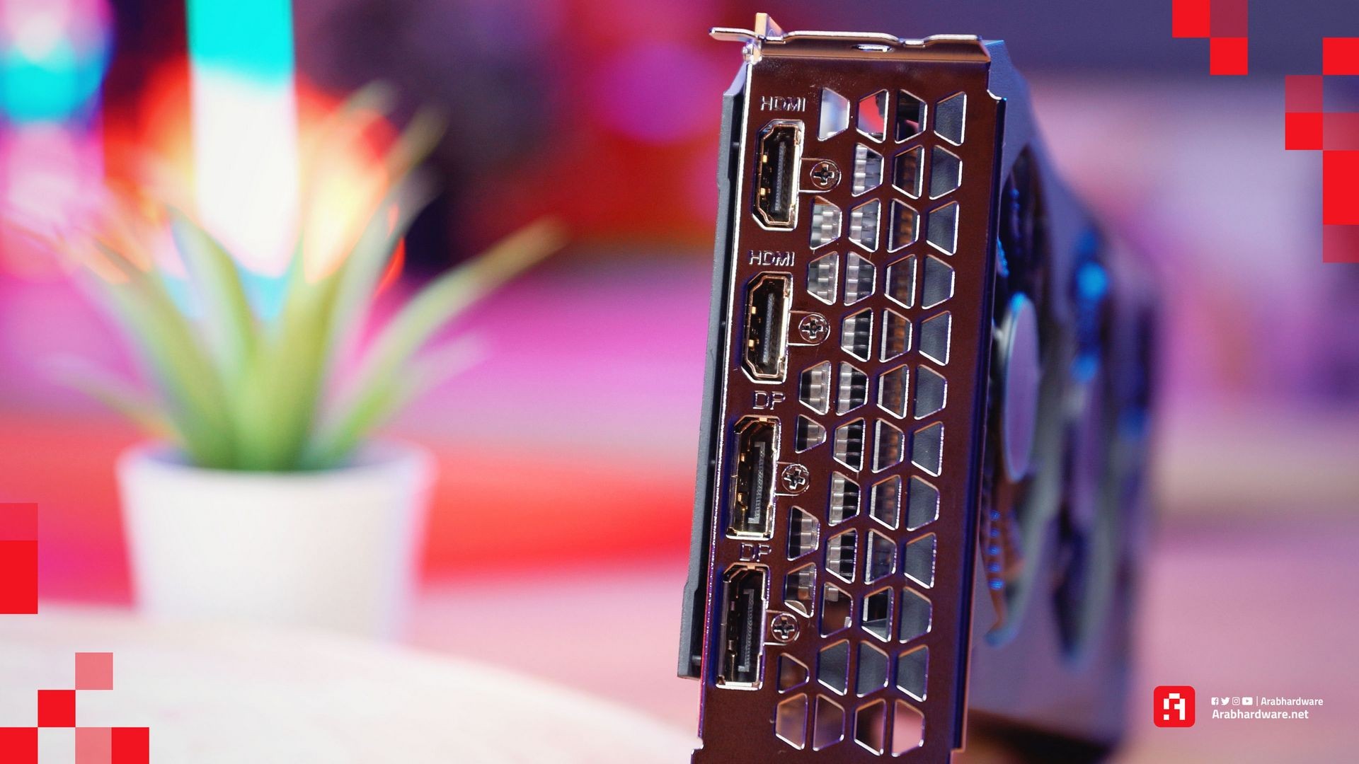 Radeon RX 6600 منافذ