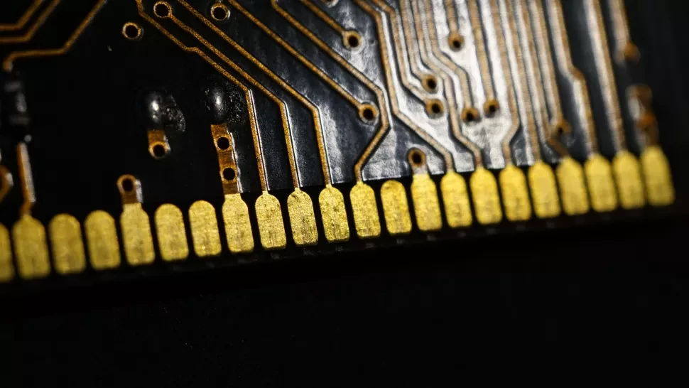 إنتل تشارك تفاصيل ذواكر DDR5-4800 العشوائية لمعالجات Alder Lake