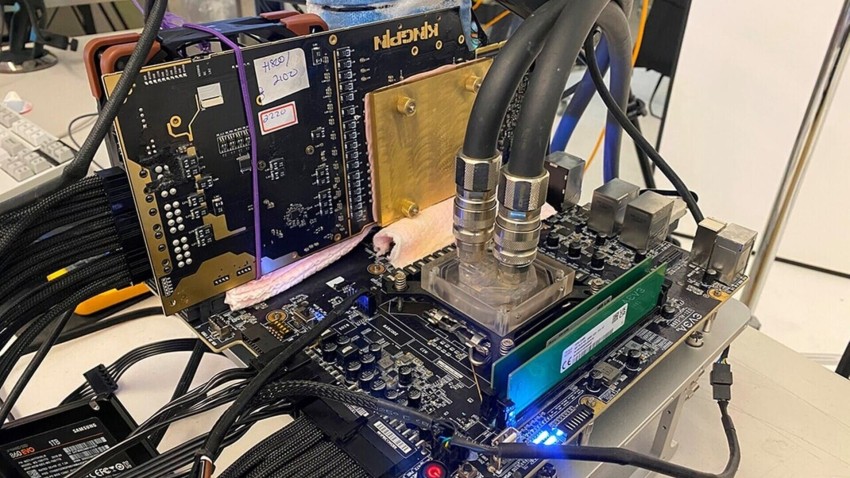 فريق EVGA يحصل على رقم قياسي جديد في اختبار 3DMark Port Royal الأحادي