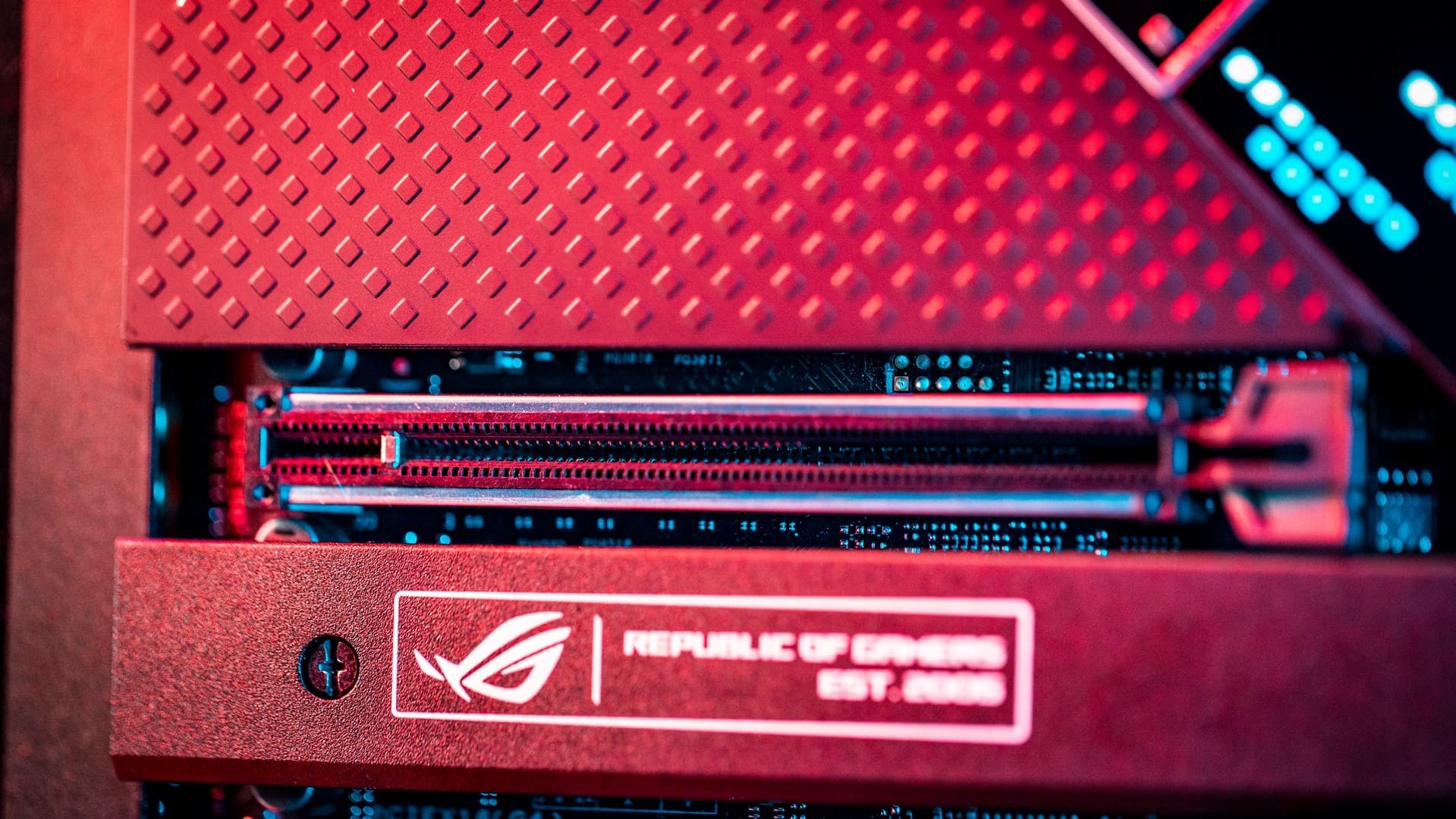 مراجعة اللوحة الأم Maximus Z690 Hero