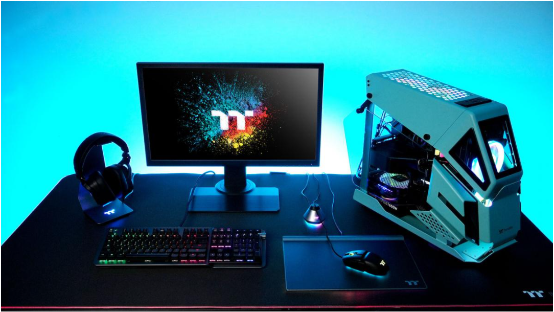 شركة Thermaltake تكشف عن صندوق AH T200 ذو الشكل الفريد و المميز!