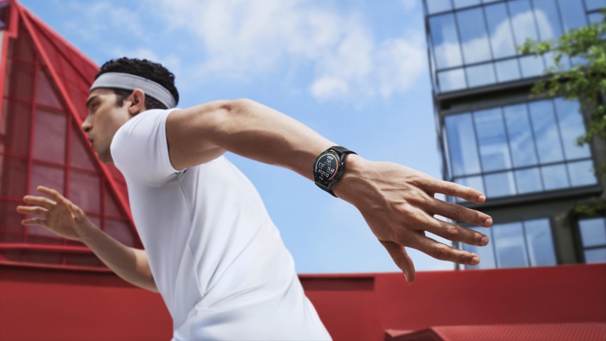 ساعة HUAWEI WATCH GT 3 بتصميم جديد كليًا من مجموعة مراحل القمر II