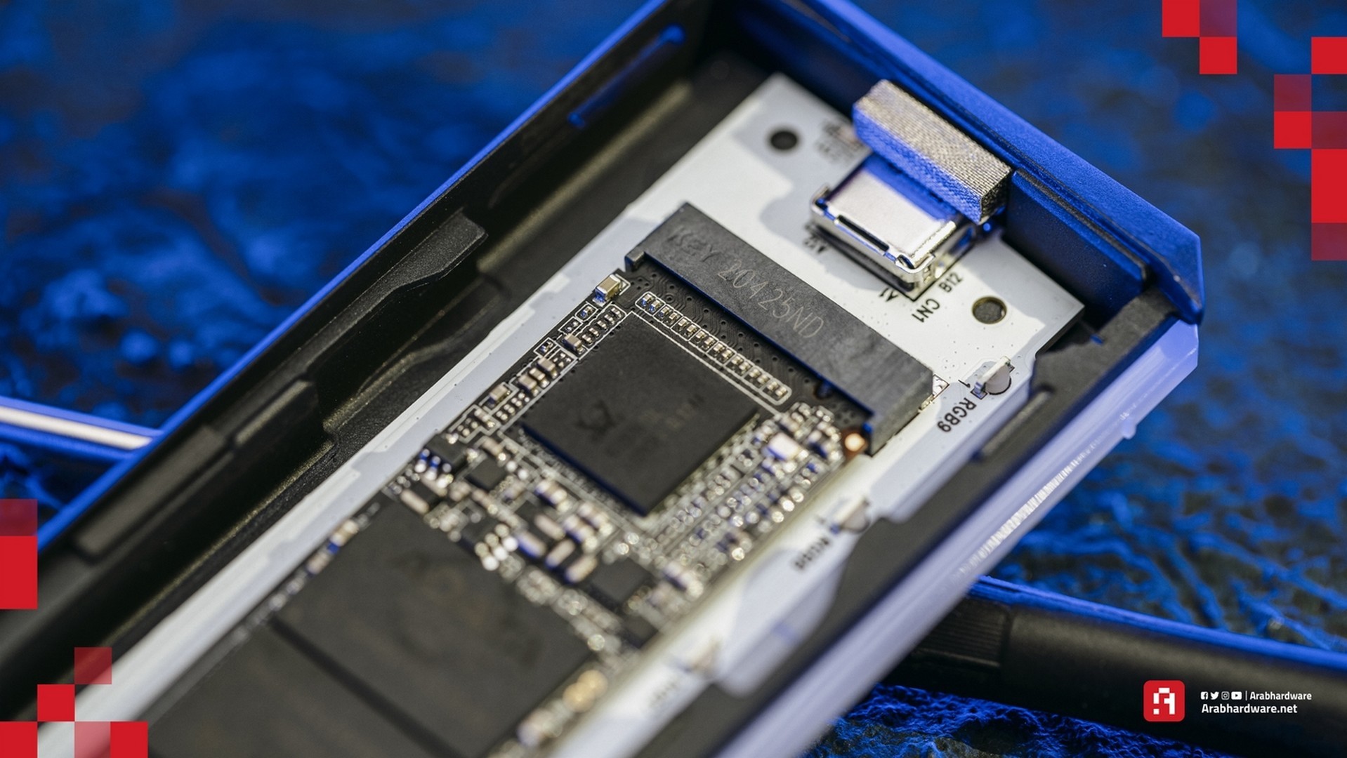 مراجعة حاوية وحدة التخزين ADATA EC700G RGB NVMe Enclosure 