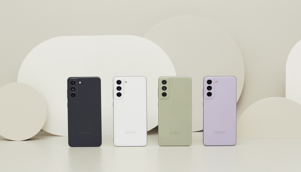 سامسونج تطلق هاتفها الجديد Galaxy S21 FE 5G في السعودية
