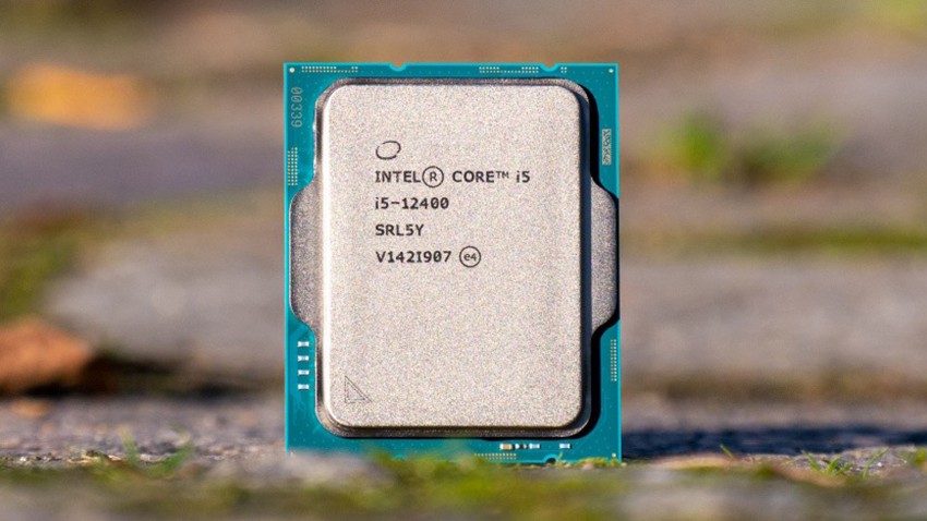 كسر سرعة معالج Core i5-12400 لتردد 5GHz ولكن على لوحة بشريحة B660!