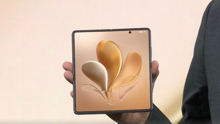 هونر تعلن عن هاتف HONOR Magic V القابل للطي