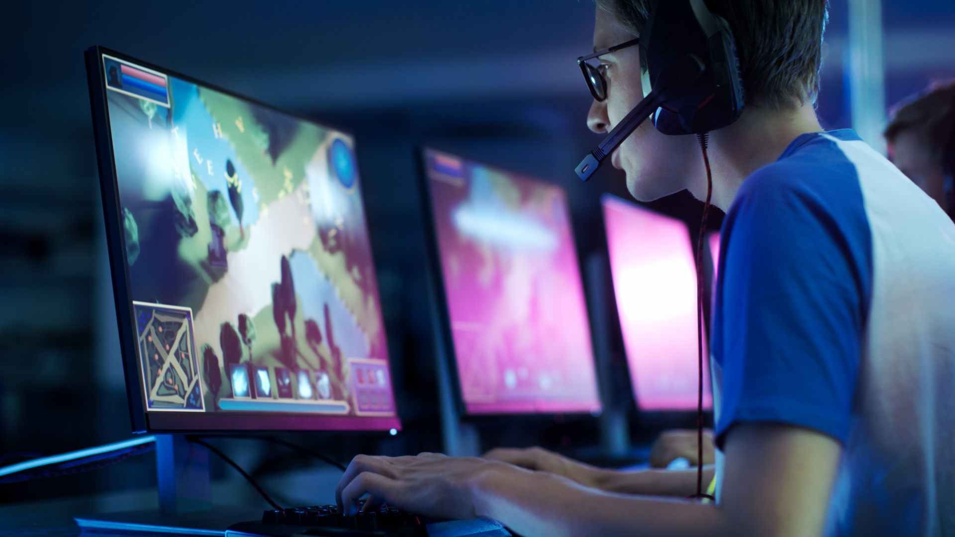 esports - jobs - رياضات إلكترونية