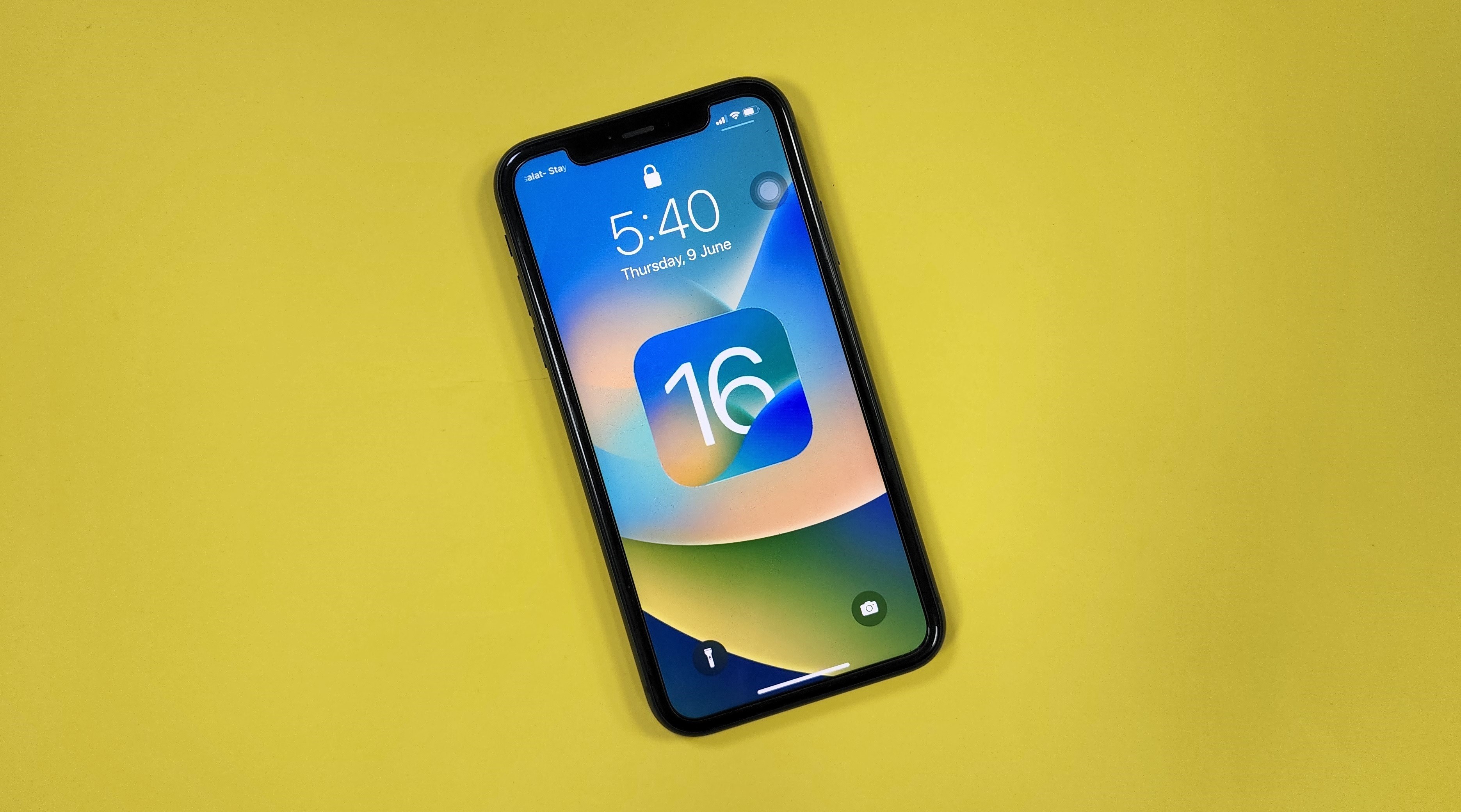 تجربتنا للميزات الجديدة في نسخة المطورين من iOS 16
