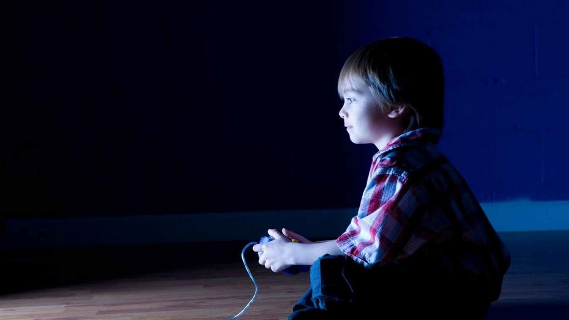 إدمان الألعاب الإلكترونية عند الأطفال