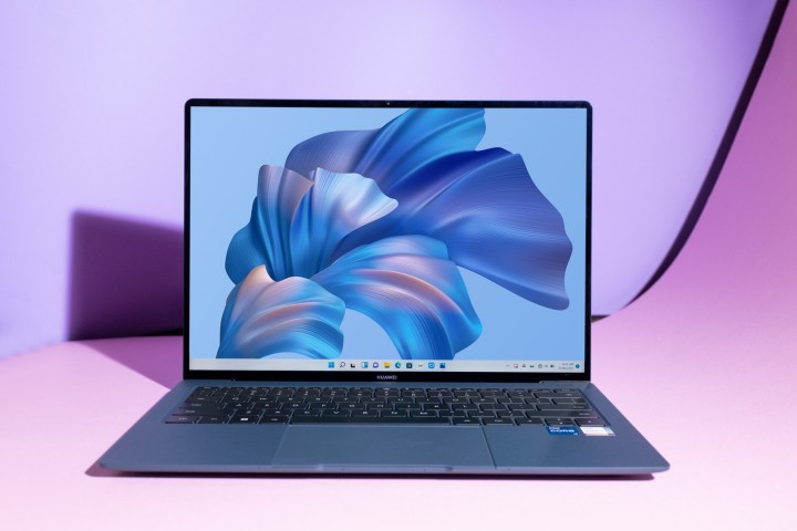 لابتوب HUAWEI MateBook X Pro: الحاسوب الرائد الأكثر أداءً في الإمارات