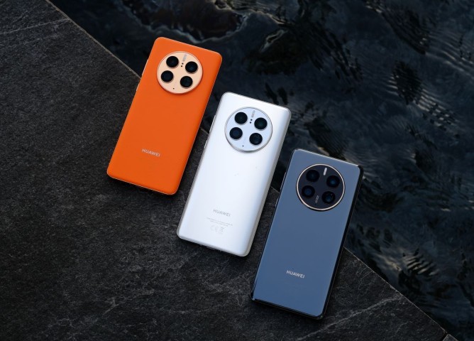 قائمة نهاية العام لأفضل الهواتف الرائدة: هاتف HUAWEI Mate50 Pro يفوز