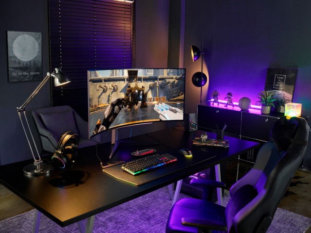إل جي تطلق شاشات الألعاب ULTRAGEAR بأول لوحة OLED بمعدل تحديث 240Hz