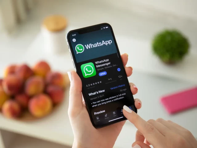 واتساب يعمل على ميزة هامة لمنع المتطفلين من الإتصال بك عبر التطبيق