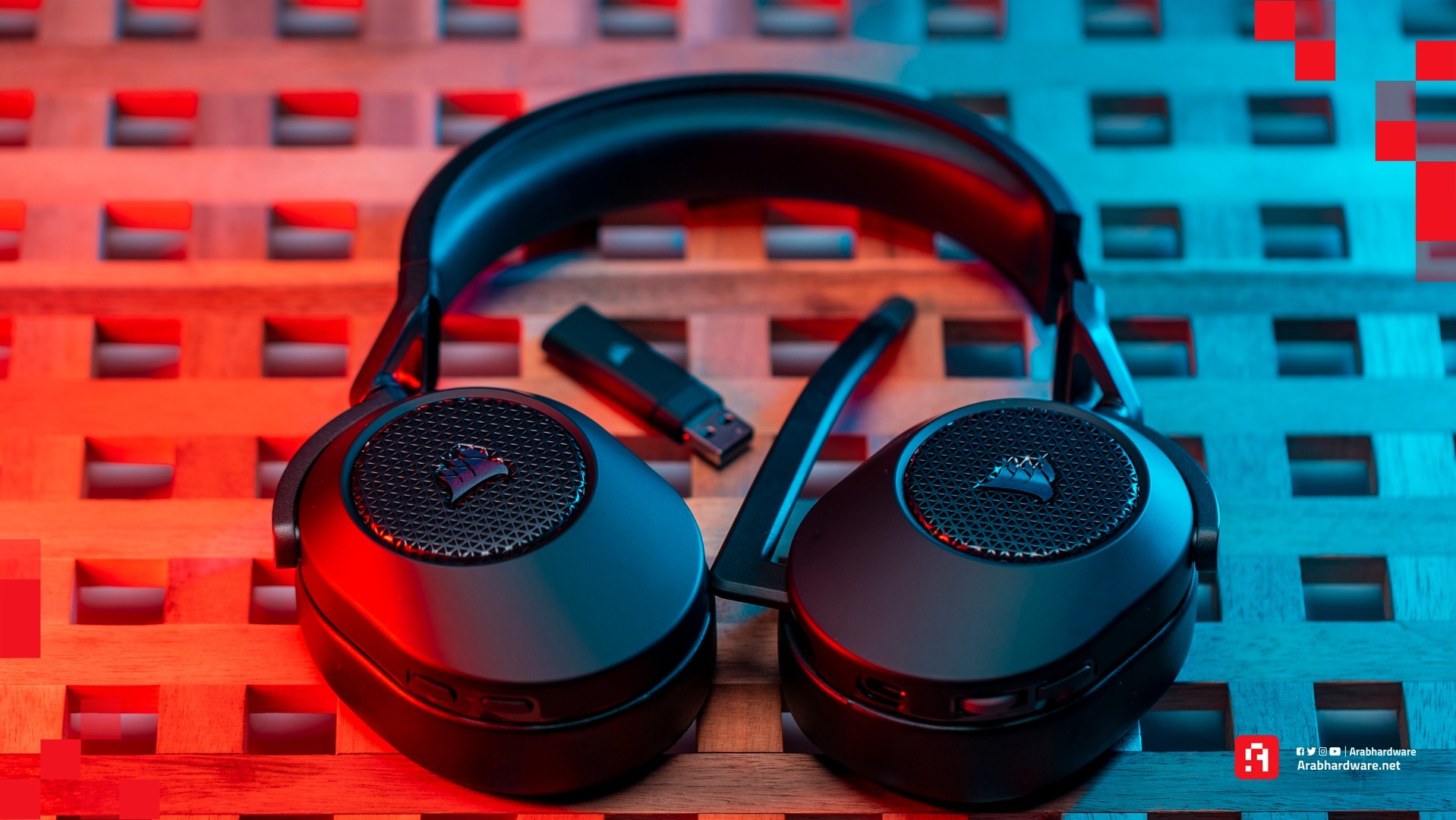 Corsair HS65 Wireless تصميم