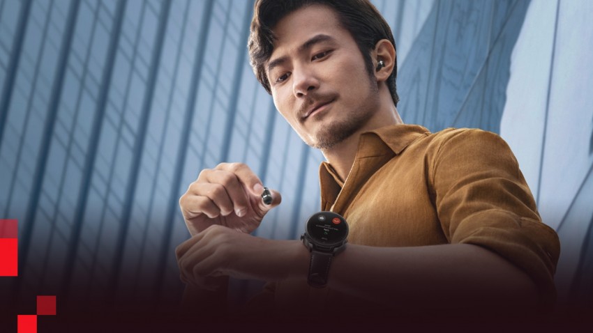 إليك كيفية توصيل ساعة HUAWEI WATCH Buds بسهولة بأجهزة Android و iOS