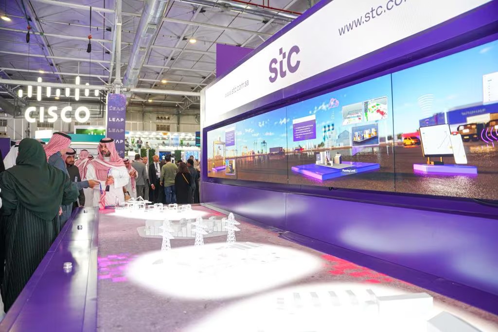 واجهة معرض STC