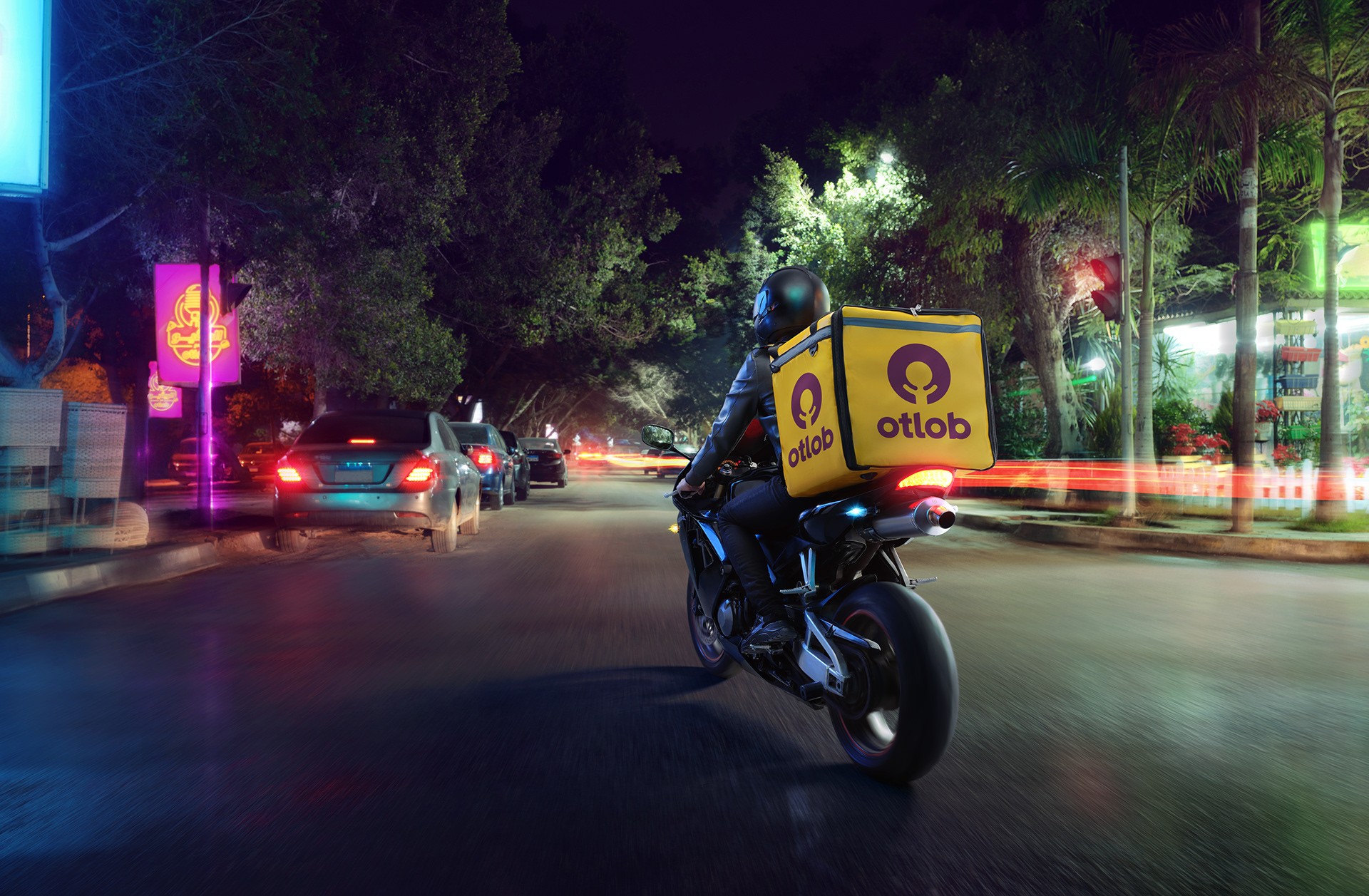 تطبيق Otlob طلبات