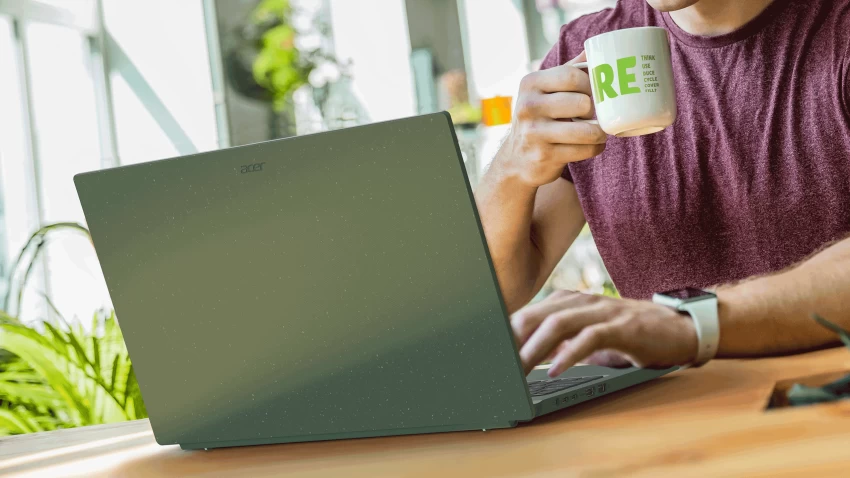 خبر صحفي: آيسر تكشف عن لابتوب وجهاز عرض من أجهزة فيرو الصديقة للبيئة