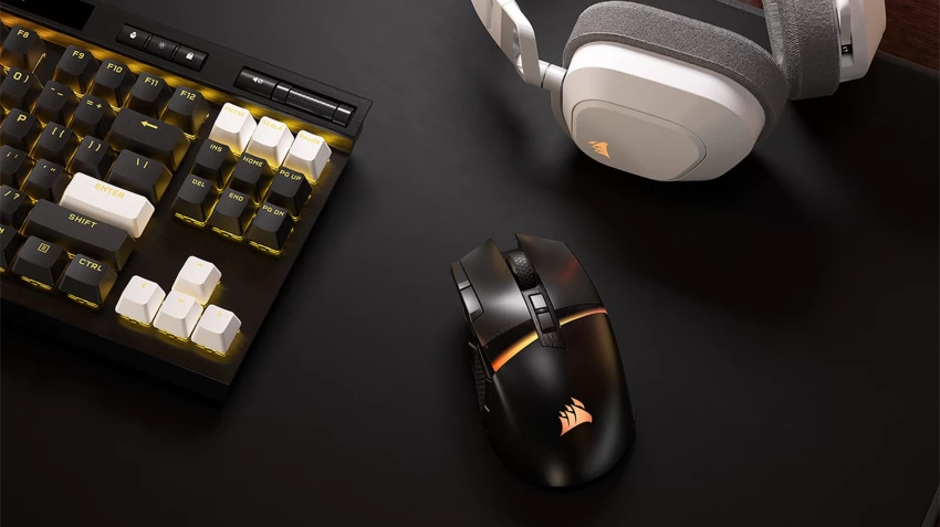 CORSAIR تطلق ماوس الألعاب الجديد DARKSTAR WIRELESS