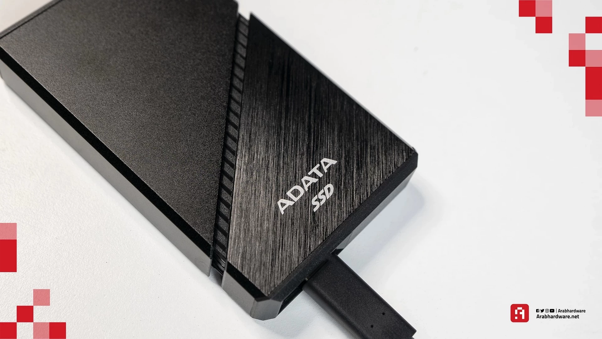 الحكم النهائي على ADATA SE920