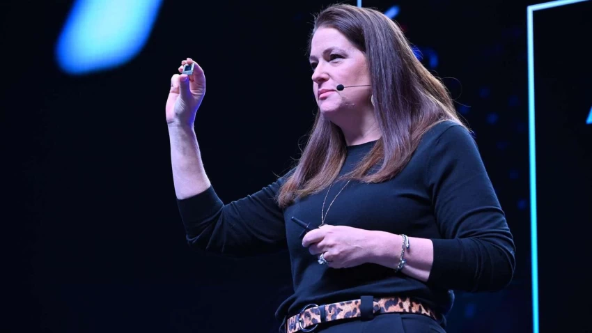 CES 24: شركة Intel تستعرض مجموعة جديدة من المعالجات المكتبية والمحمولة