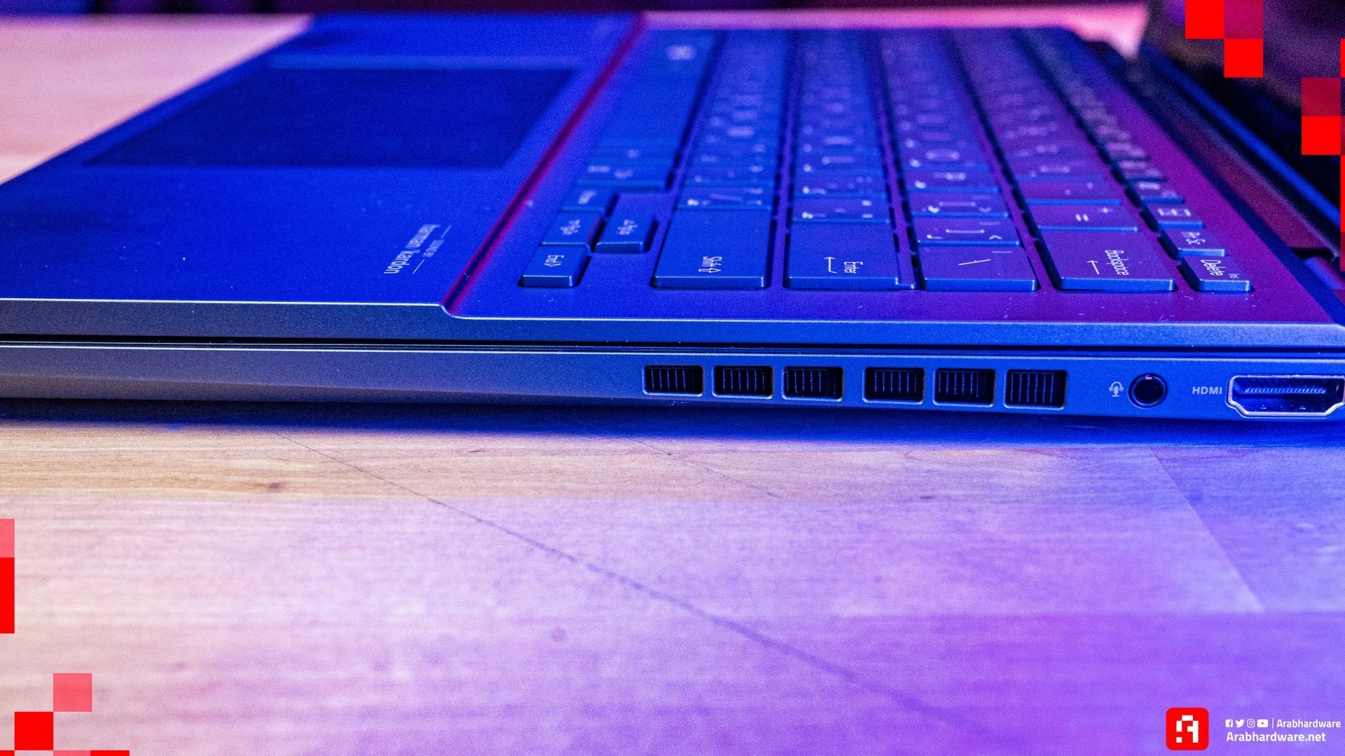 ASUS Zenbook DUO 20 ASUS Zenbook DUO 20