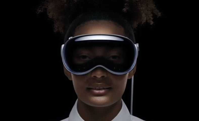 ابل تُخفّض إنتاج نظارة Vision Pro بسبب ضعف المبيعات