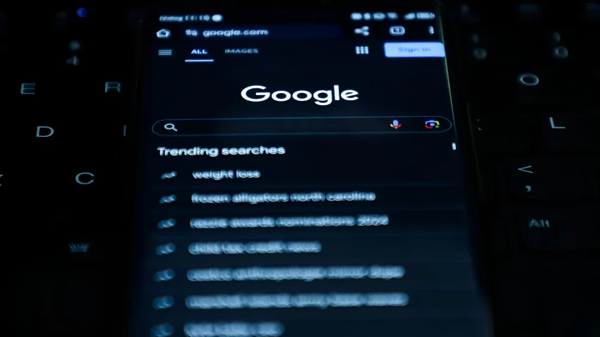 جوجل تعترف بصحة 2500 وثيقة مُسربة تكشف أكاذيبها حول ترتيب نتائج البحث!