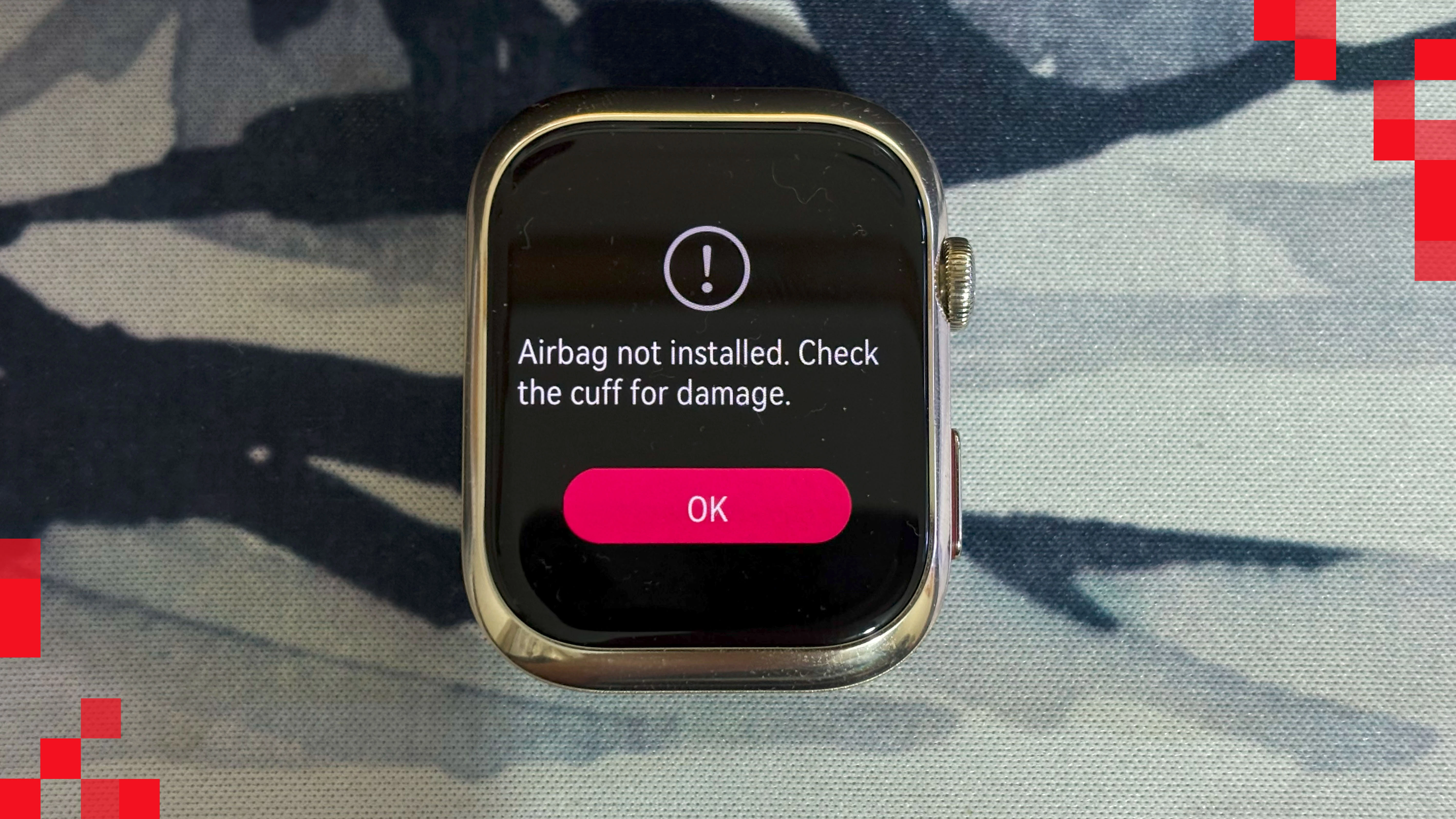 الرسالة التي تظهر عند فك السوار من الساعة