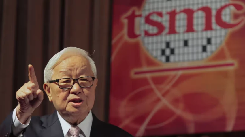 مؤسس TSMC يوجه انتقاد لاذع لـ Intel وينصحها بتغيير استراتيجيتها