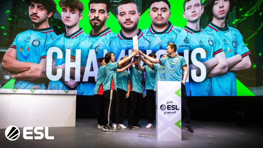 فريق تويستد مايندز يفوز ببطولة ESL السعودية للعبة Overwatch 2