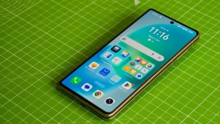 Honor تكشف عن أنحف هاتف قابل للطي في العالم: هل هو حقًا كذلك؟