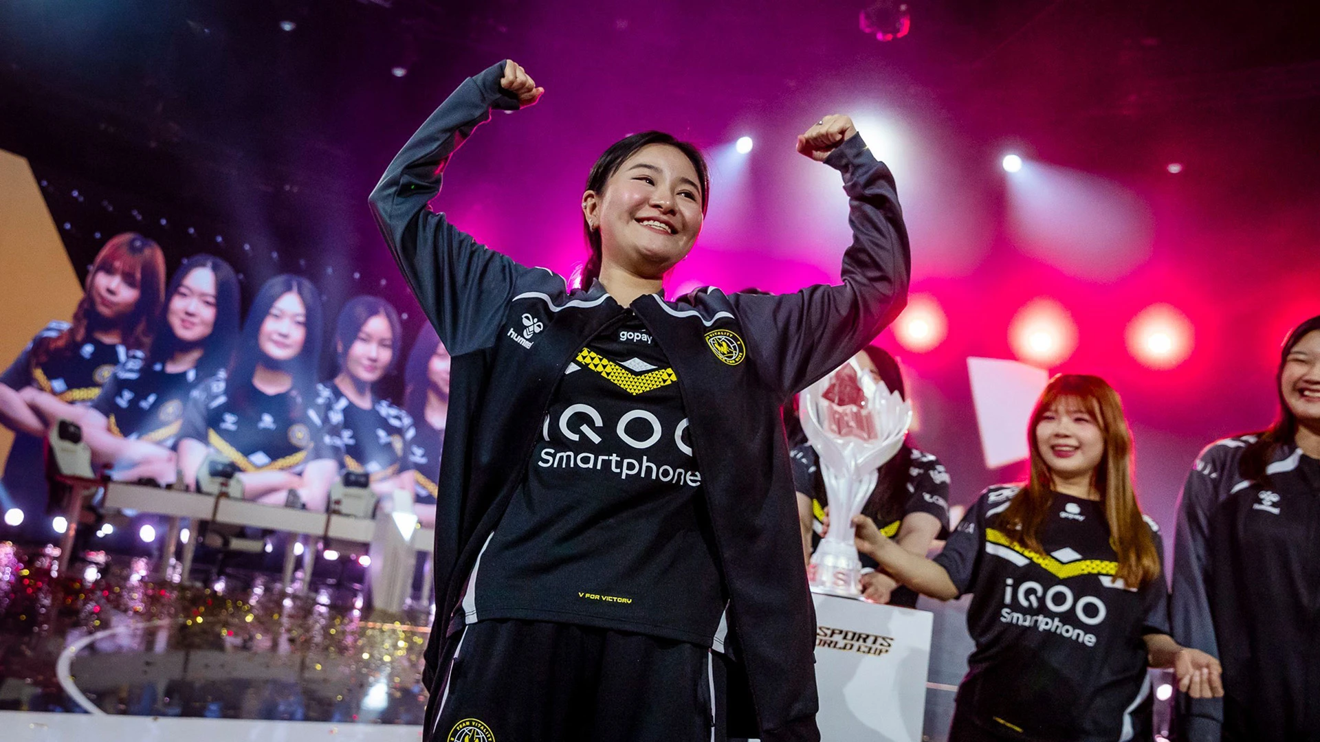 بطولة Mobile Legends للسيدات كأس العالم للرياضات الإلكترونية بطولة Mobile Legends للسيدات كأس العالم للرياضات الإلكترونية