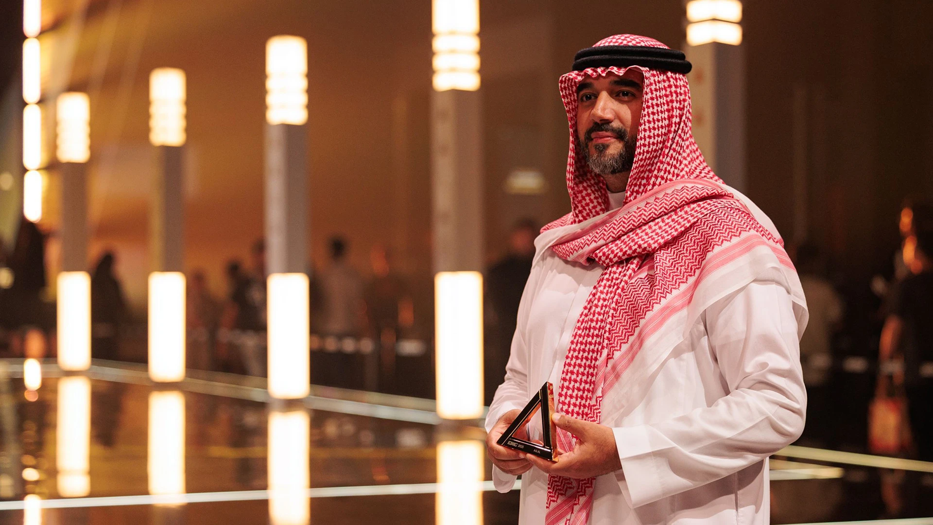 بطل Honor of Kings بكأس العالم للرياضات الإلكترونية 2025 بطل Honor of Kings بكأس العالم للرياضات الإلكترونية 2025