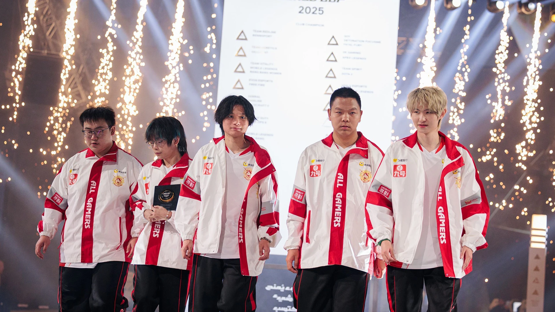 بطل Honor of Kings بكأس العالم للرياضات الإلكترونية 2025