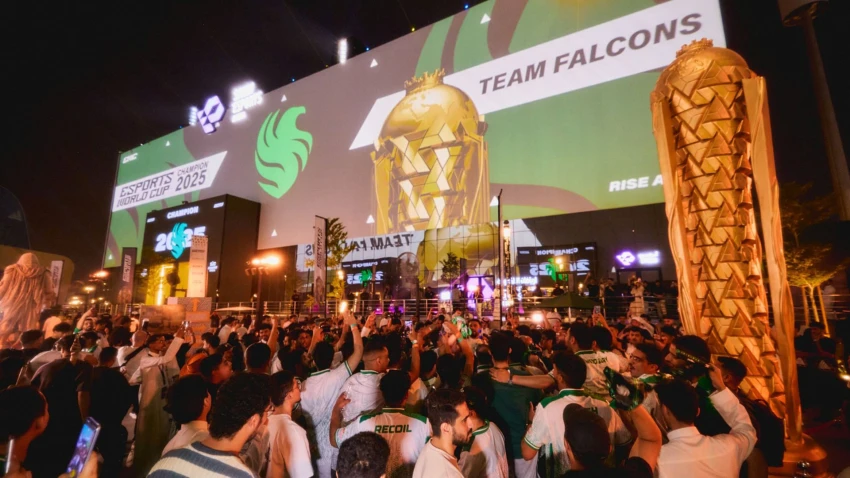 فريق Falcons يتوج ببطولة كأس العالم للرياضات الإلكترونية 2025