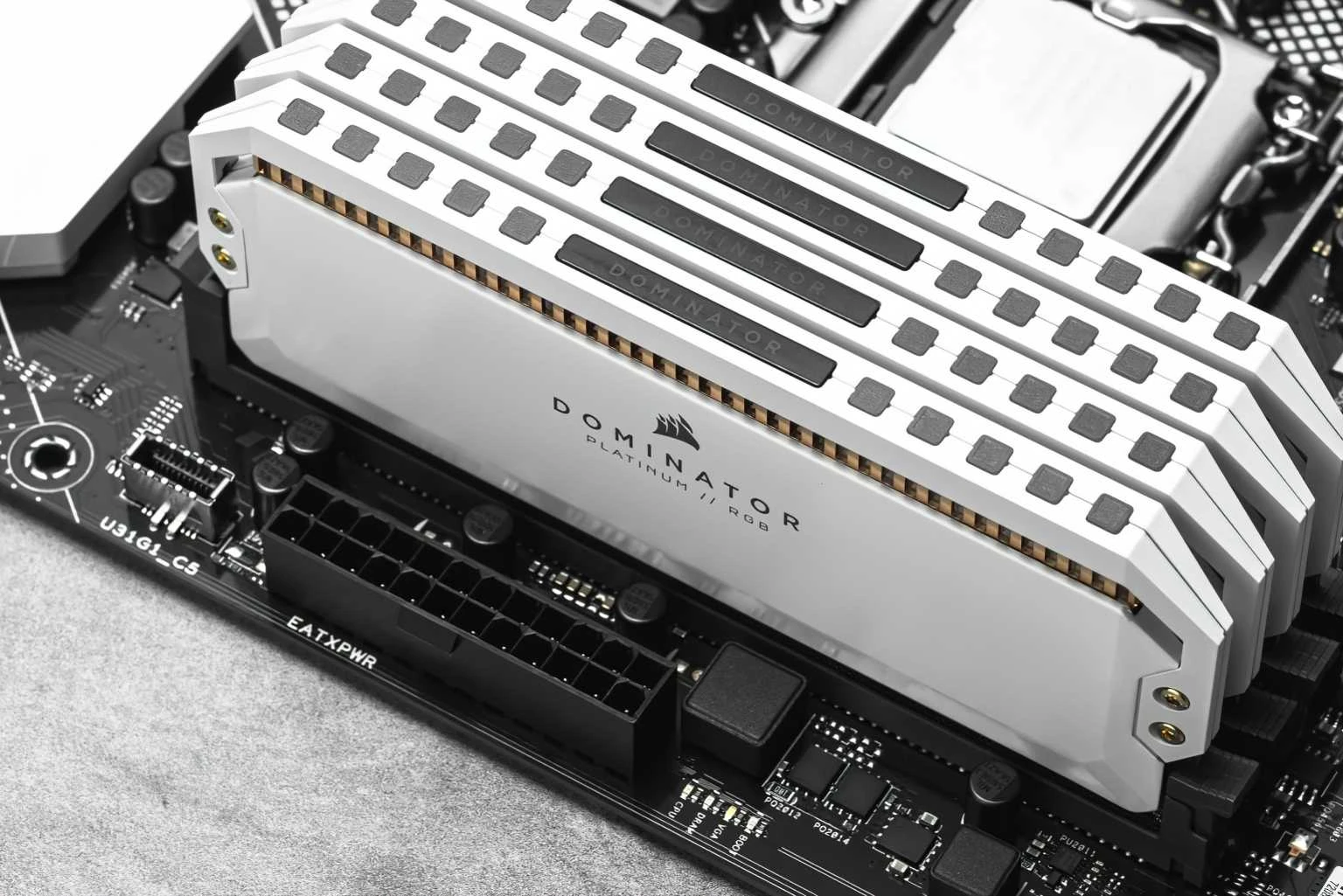 DDR5