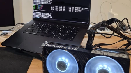 ضرب من الجنون: شركة ناشئة تشغل كروت شاشة NVIDIA RTX على حواسيب MacBook