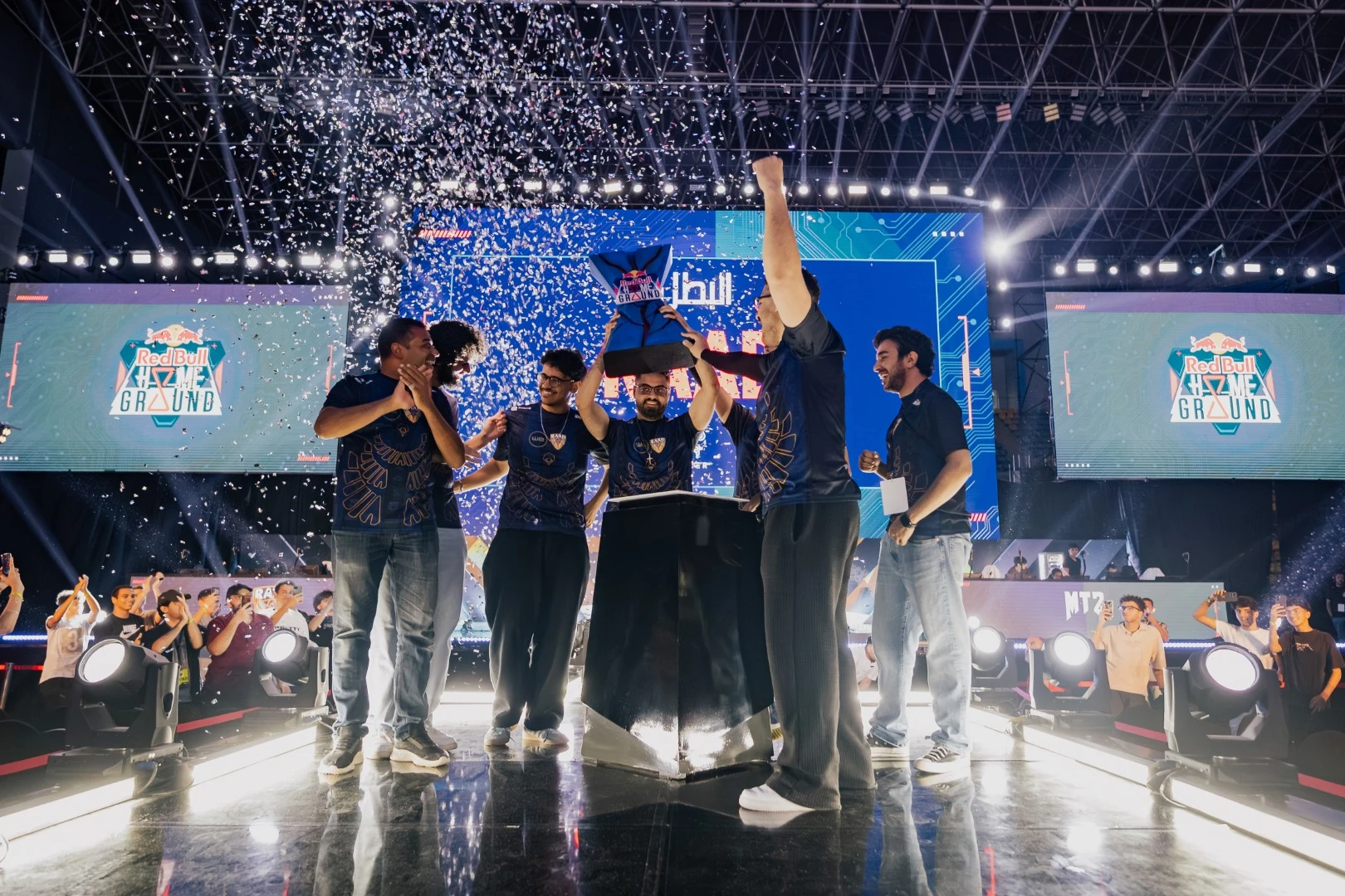 صورة من التتويج - المصدر: esportssummit-me