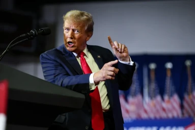 ترامب ملوحًا: الصين لن تحصل على شرائح Blackwell المتطورة من NVIDIA