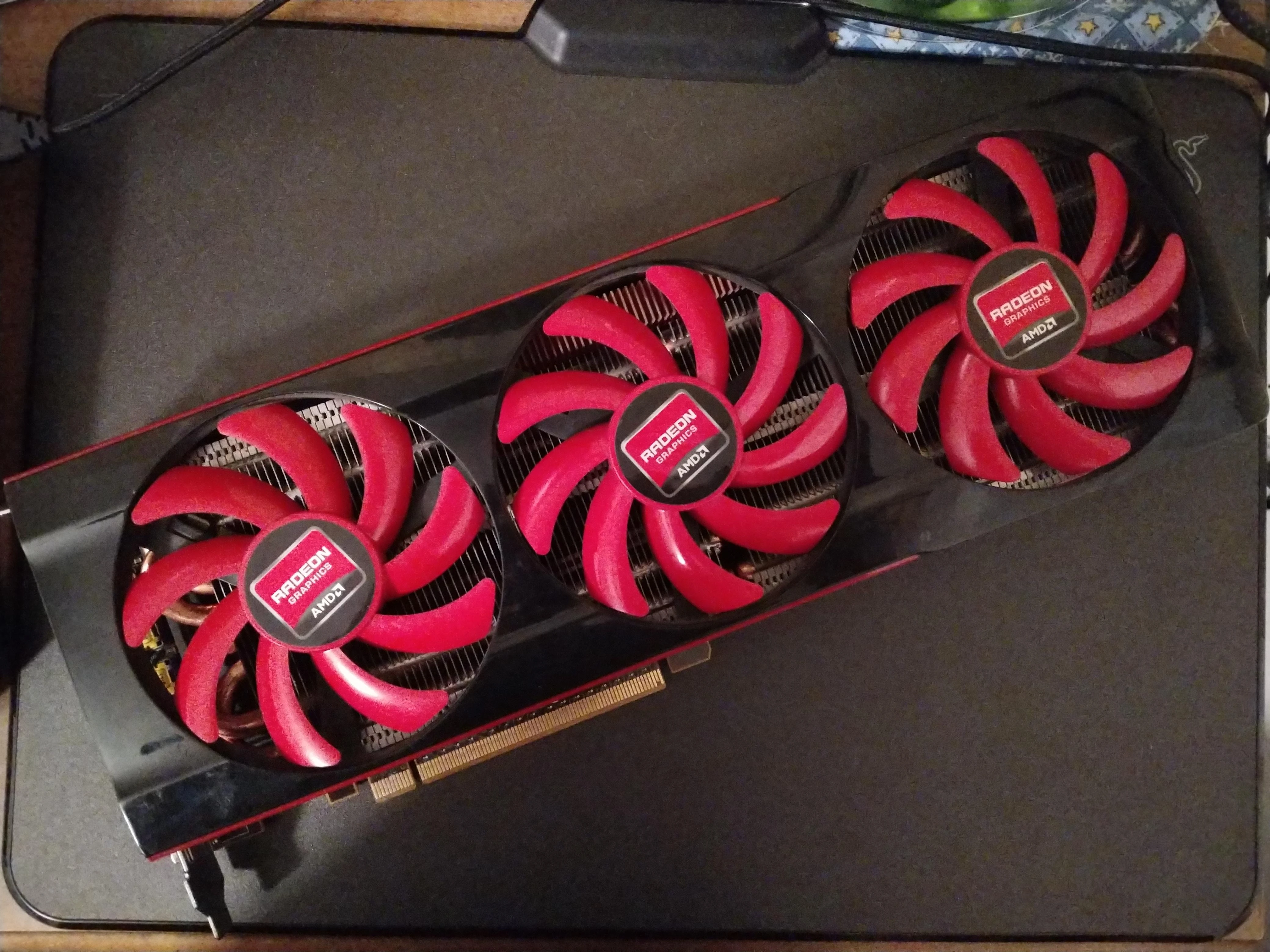 Radeon HD 7990