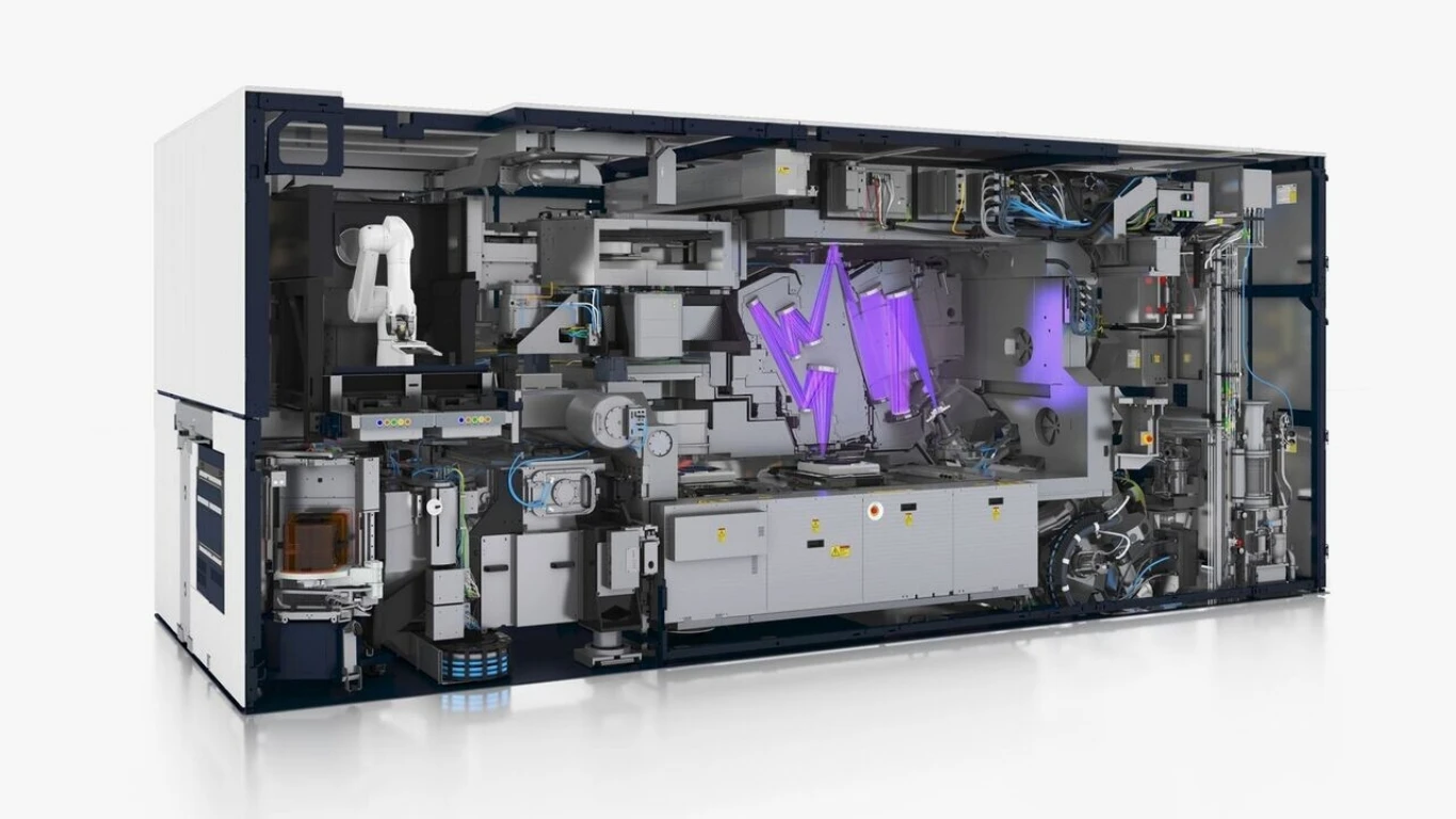 نموذج لآلة EUV لصناعة الرقائق - المصدر: TechPowerUp