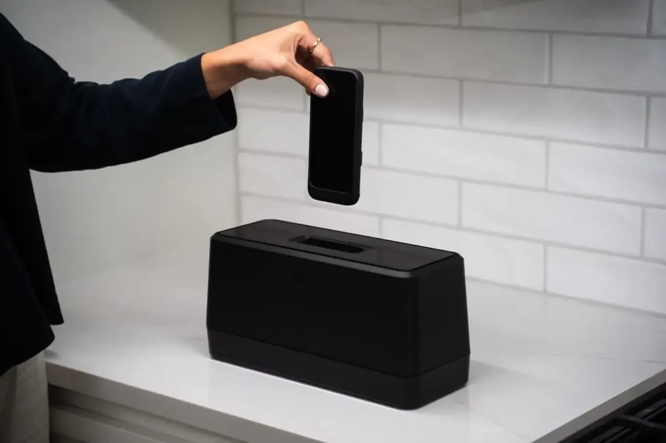 نظام شحن يشبه آلة التوستر - المصدر: Forbes