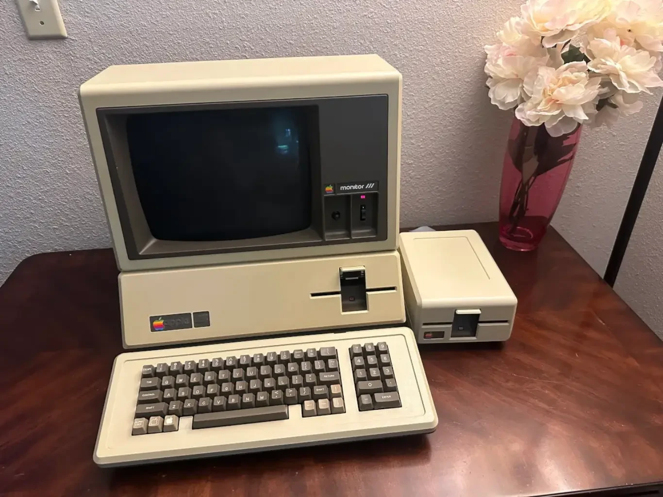 جهاز Apple III - المصدر: cnet