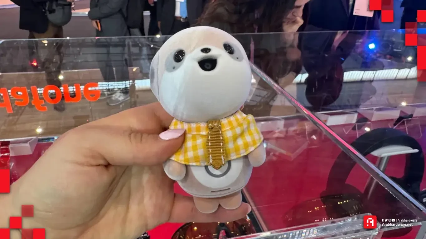 Poketomo: رفيق ذكي صغير يجمع بين الروبوت والدمية