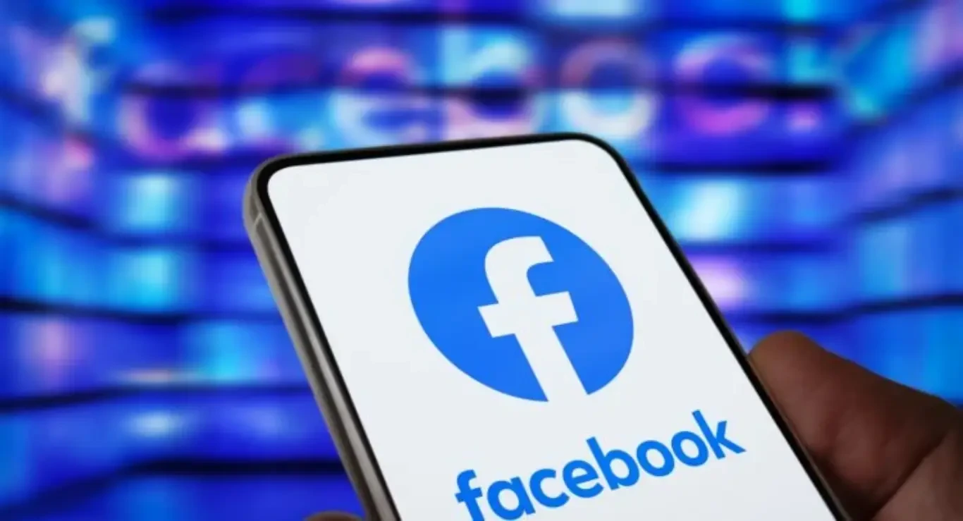 ميتا تطلق برنامج مالي لجذب صناع المحتوى من المنصات المختلفة إلى فيسبوك