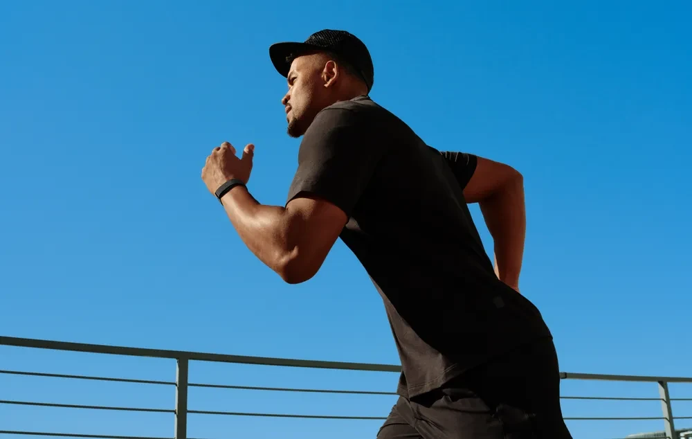 سوار fitbit air . المصدر: جوجل
