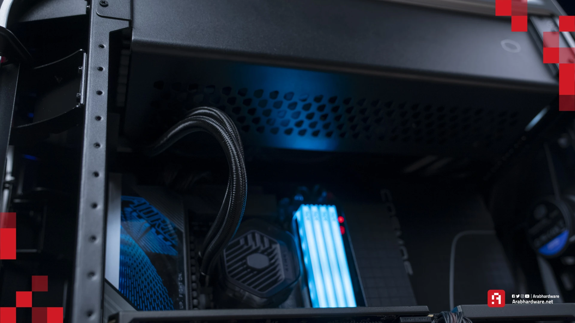 ابن بحرية، ابن بلا قيود | مراجعة صندوق Cooler Master Cosmos Alpha